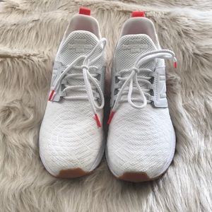 BN men's new balance freshfoam sneakers